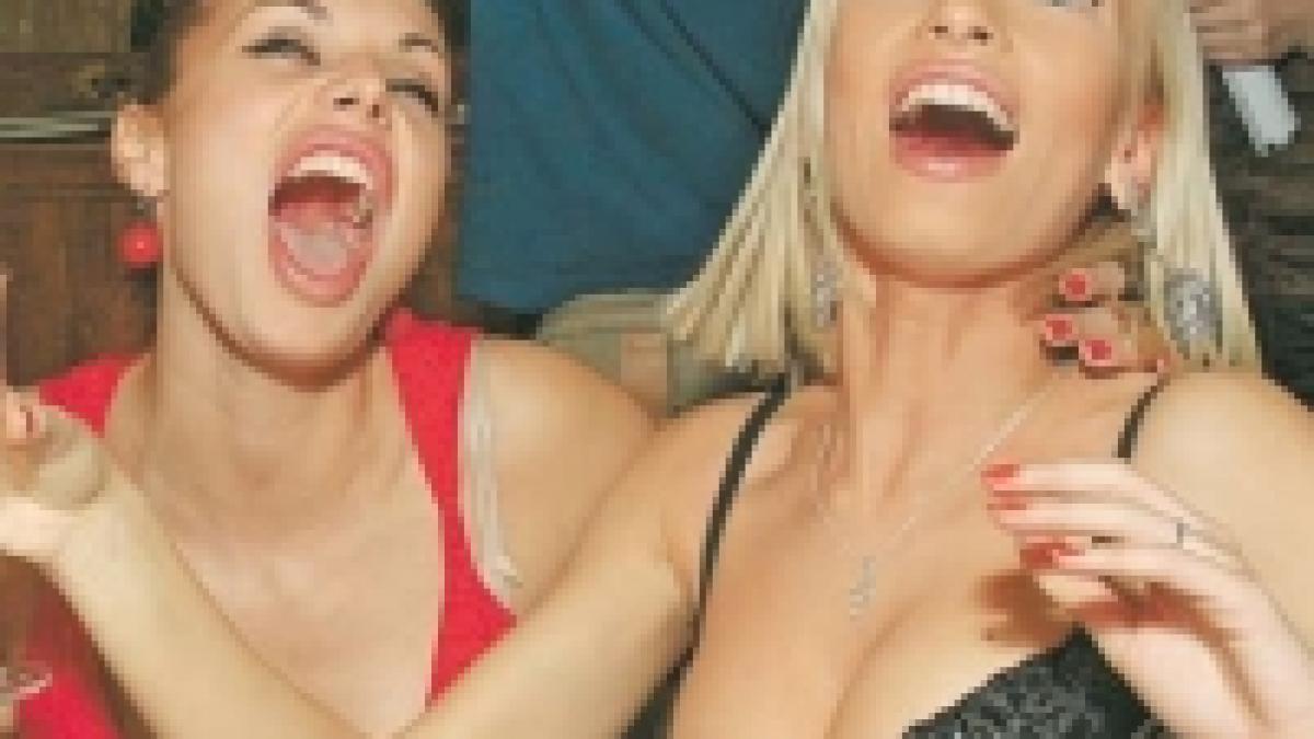 cotidianul ucrainean blik amenintat cu suspendarea pentru fotografii pornografice foto