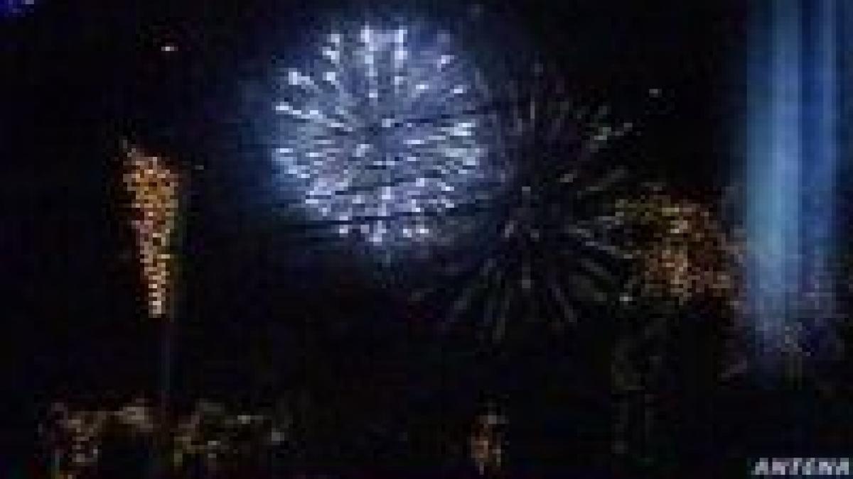 capitala in haine de sarbatoare sorin oprescu a aprins luminile de sarbatori video