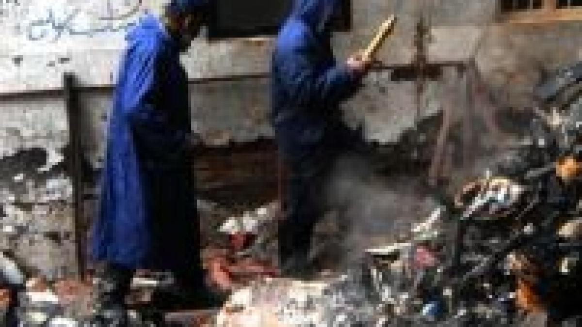 pakistan cel putin 20 de oameni au murit in urma unui atac cu masina capcana