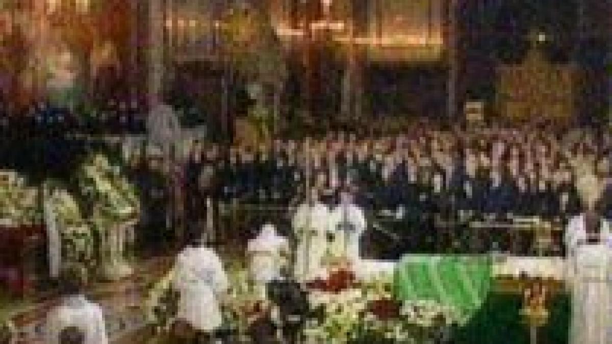 patriarhul rusiei inmormantat la catedrala epifaniei din moscova