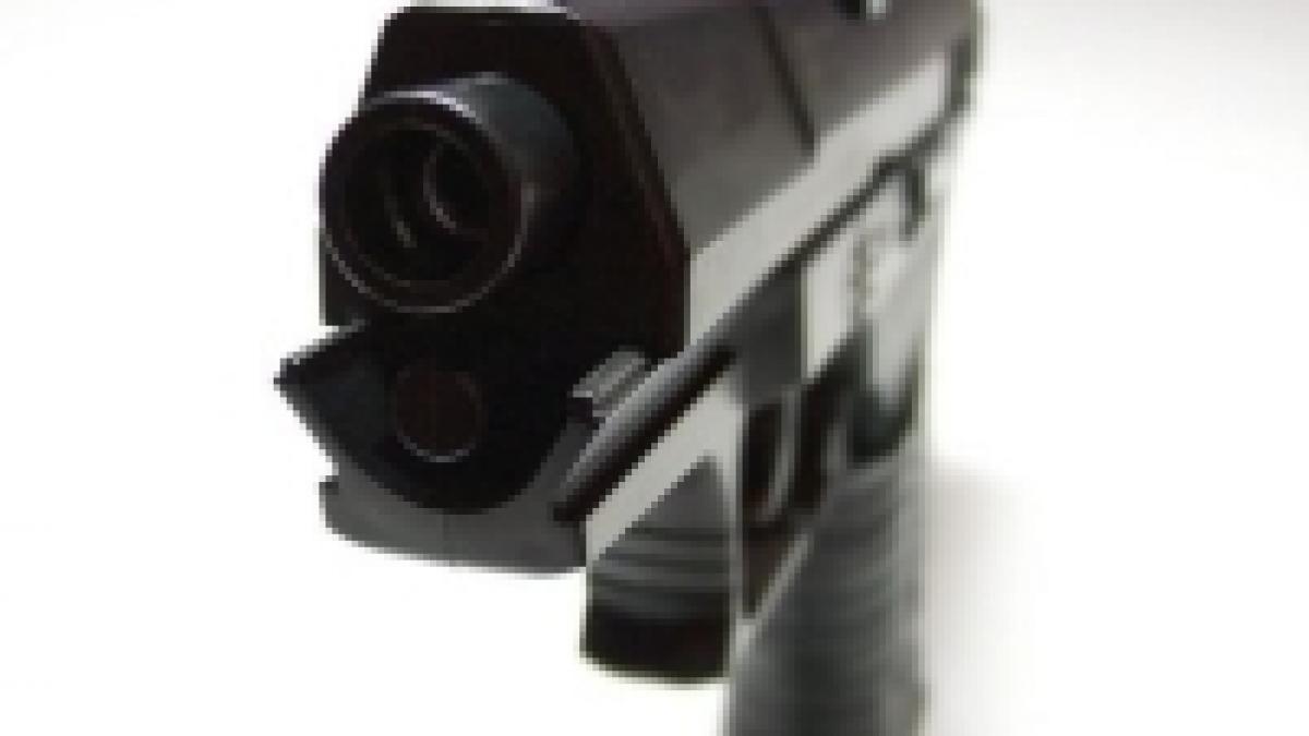 moscova patru barbati au ucis un curier si au fugit cu 700 000 de dolari