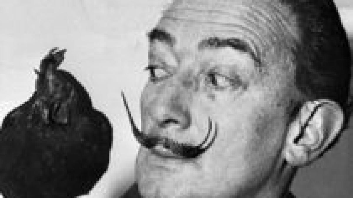 politistii romani au recuperat statuete de salvador dali si tablouri furate de romanii din spania