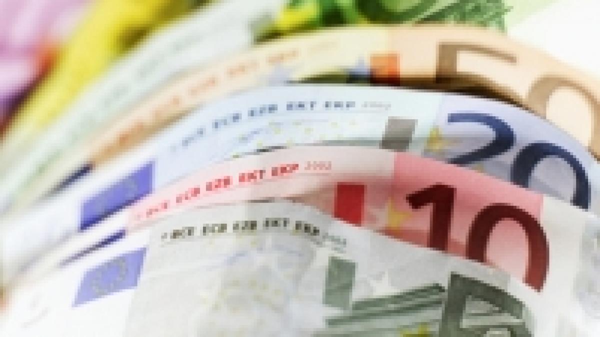 3 9151 lei pentru un euro un nou nivel record