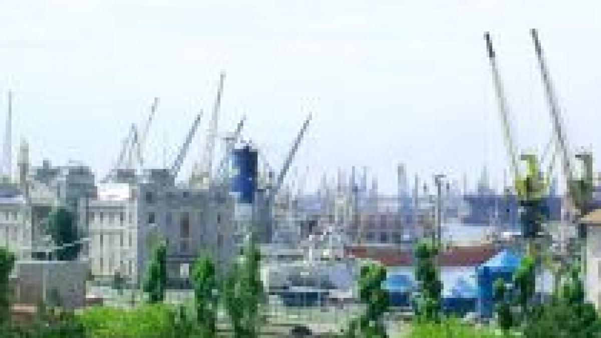 porturile constanta sud si nord inchise din cauza vantului puternic