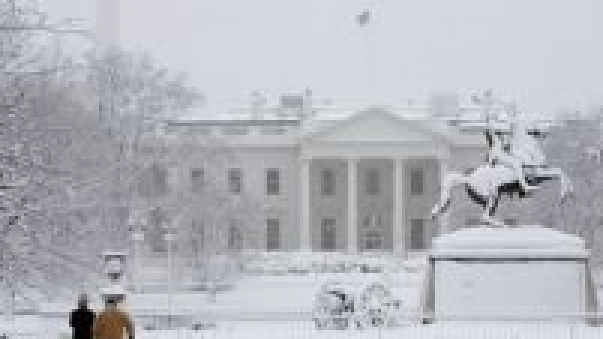 persoanele care vor asista la investitura lui barack obama vor sta pana la sapte ore in frig