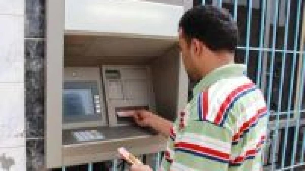 economiile din banci ale romanilor s au redus in octombrie cu peste 700 de milioane de lei