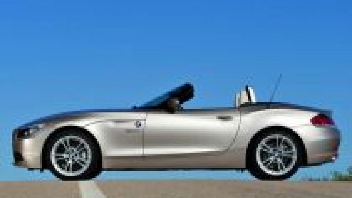 bmw z4 primele imagini si detalii tehnice oficiale ale noului model