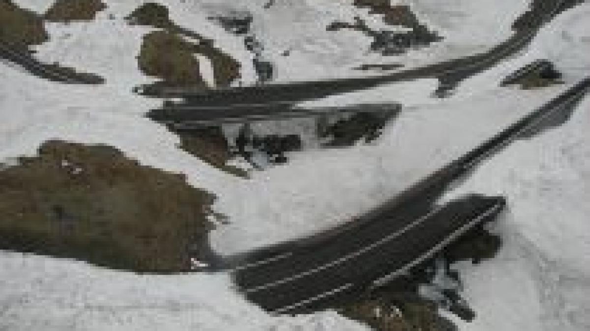 trafic blocat pe transfagarasan din cauza unor aluviuni