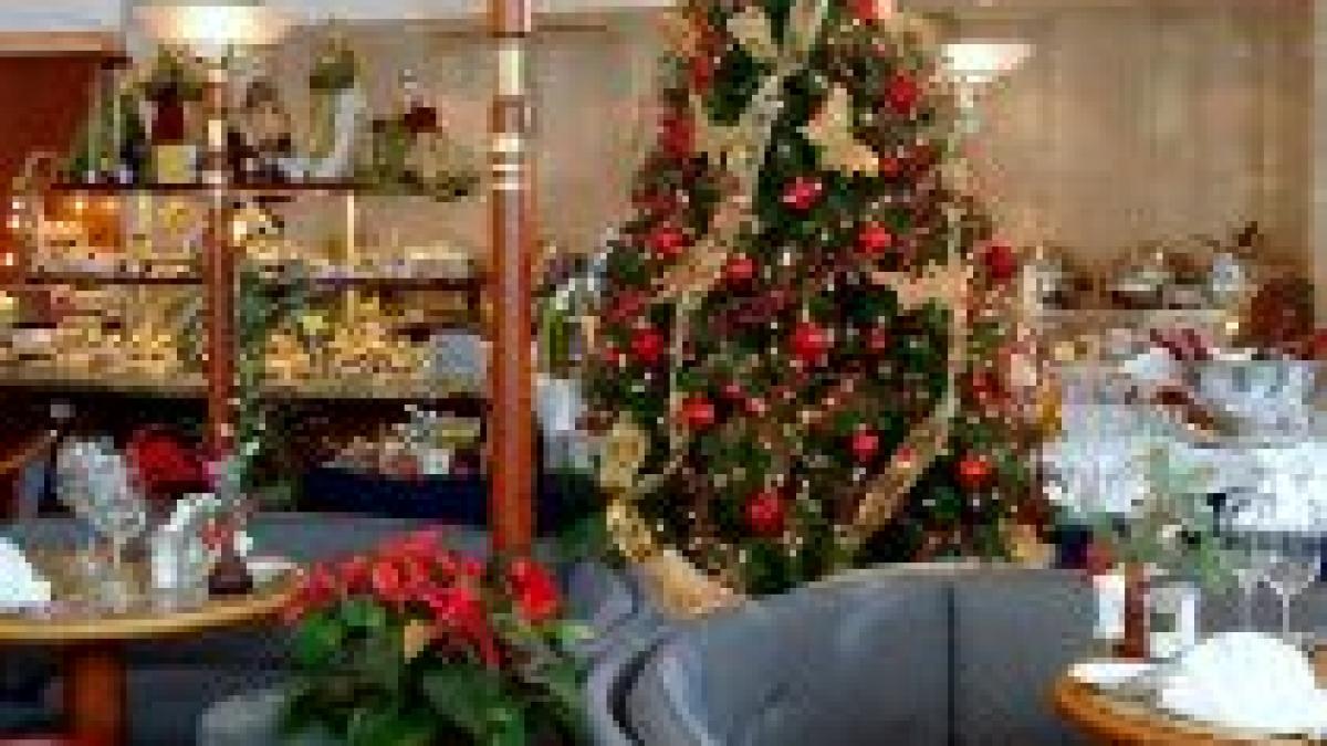 bucuresti craciun de cinci stele hotelurile de lux se pregatesc de sarbatoare foto