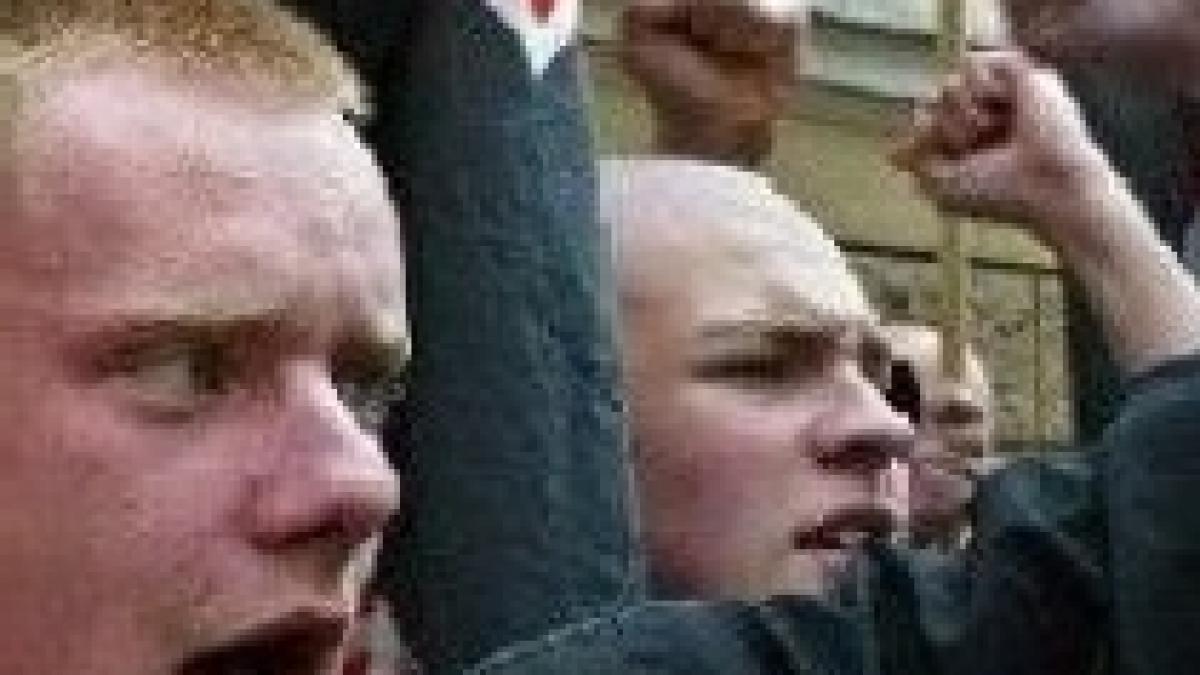 grup de rasisti din moscova condamnat pentru 20 de crime