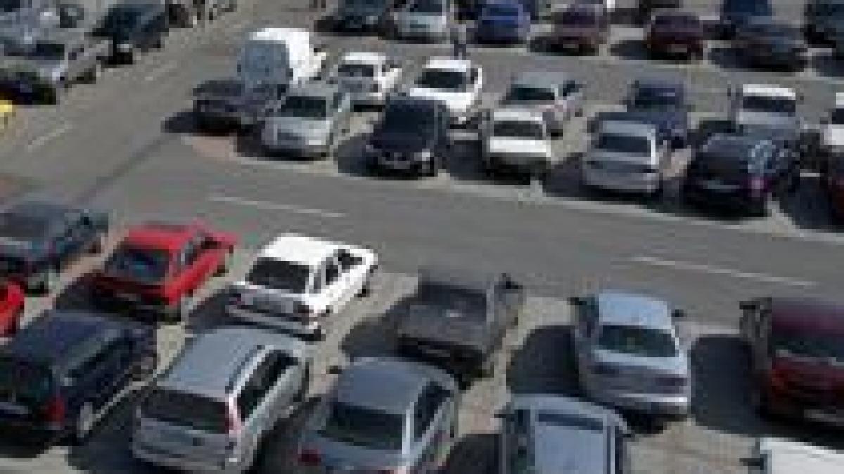 soferii nemultumiti de triplarea taxei auto fac miting in bucuresti