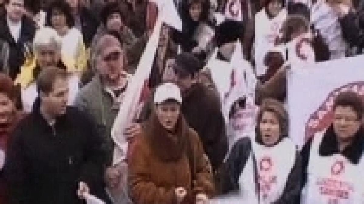 iasi medicii si asistentii au protestat pentru ca nu si au primit salariile