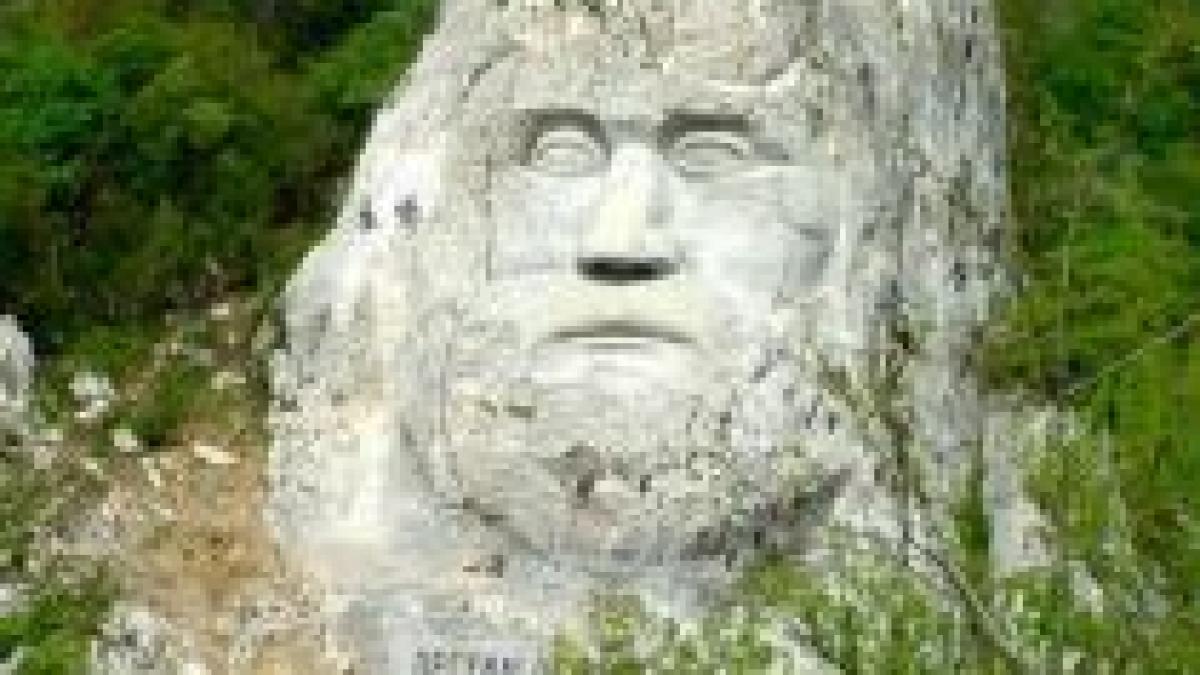 tv history burebista a fost sluga lui decebal