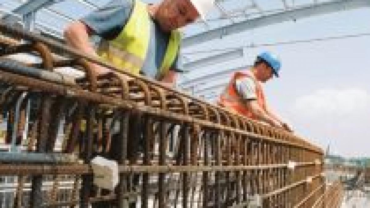 anul 2009 va incepe cu disponibilizari masive pentru romani