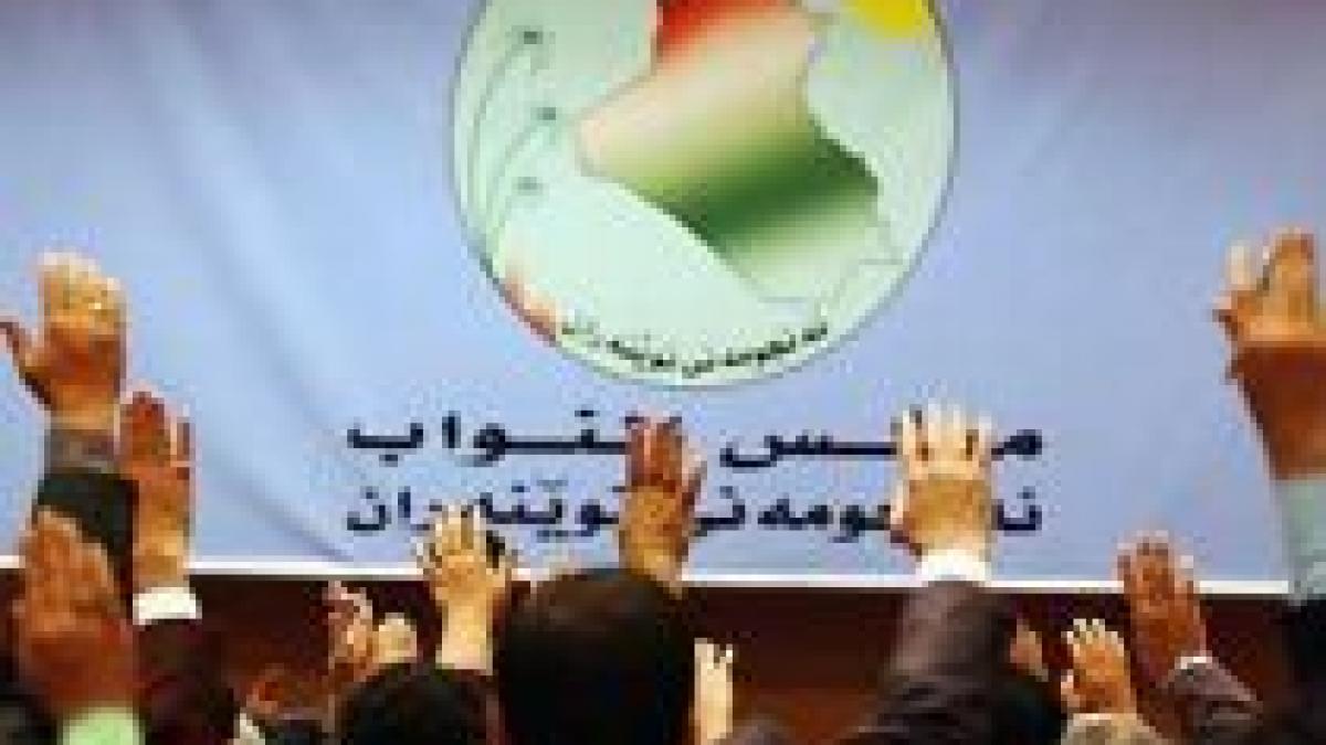 parlamentul de la bagdad a respins proiectul de lege care permite stationarea trupelor romane in