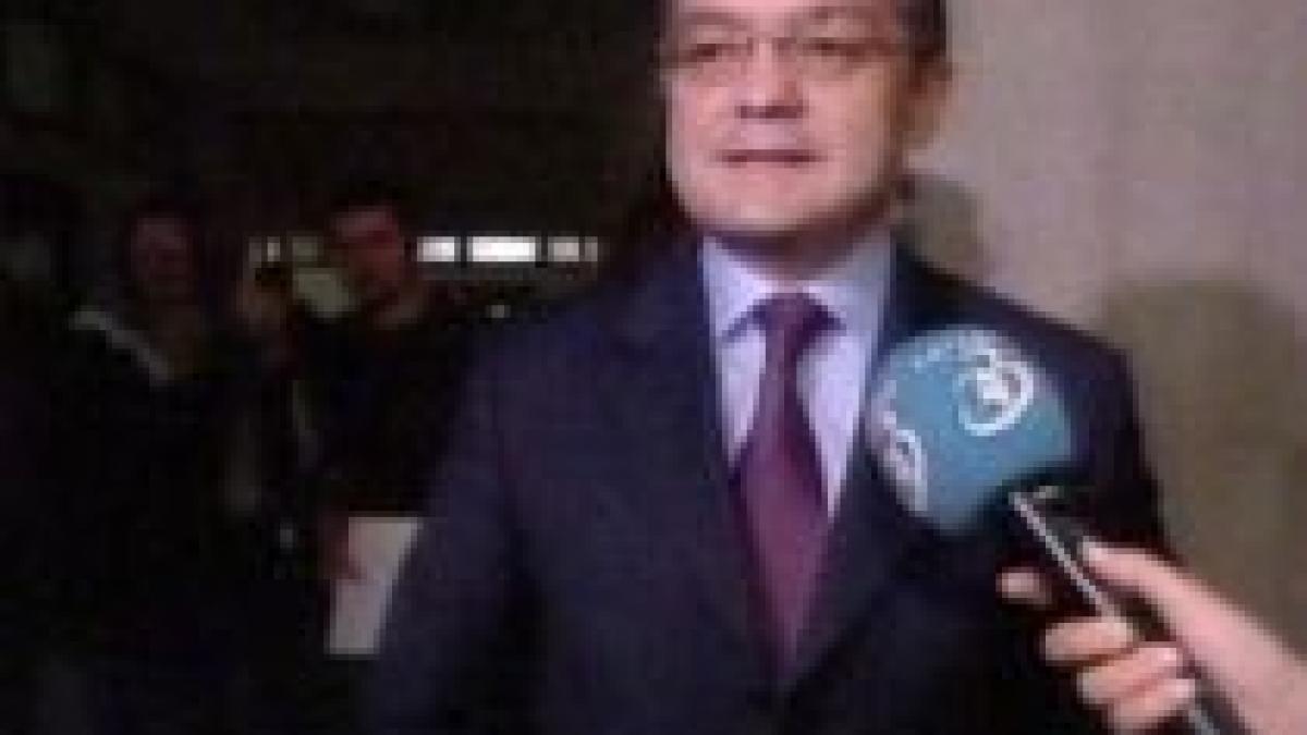 ministrii din noul guvern chemati la palatul parlamentului de emil boc