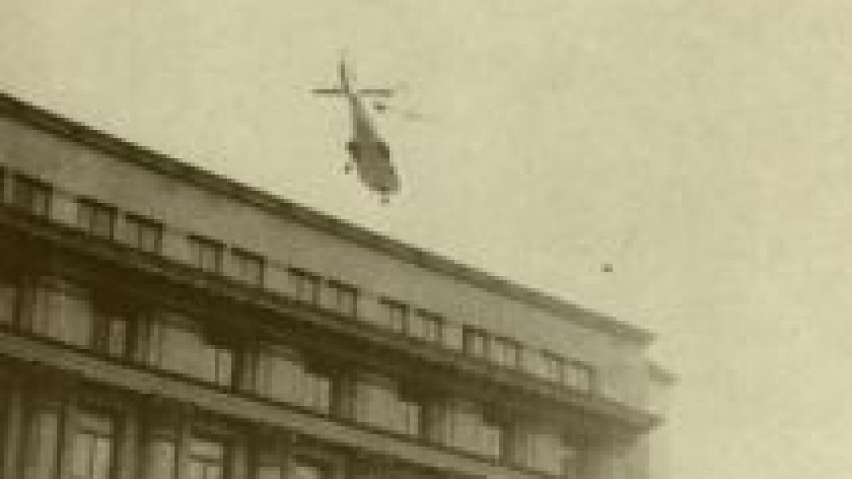 22 decembrie 1989 sotii ceausescu sunt retinuti de armata