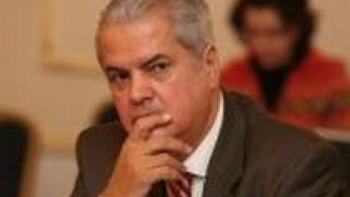 adrian nastase este sceptic in privinta sanselor de reusita ale guvernului condus de emil boc