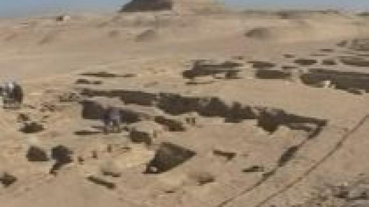 egipt doua morminte vechi de 4 000 de ani descoperite in apropiere de cairo