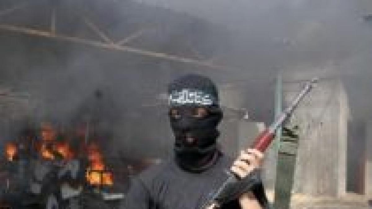 300 de victime in atacurile din fasia gaza universitatea islamica bombardata de un avion israelian