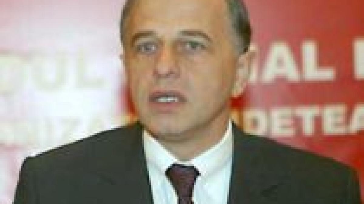 geoana cere presei o minima luna de miere pentru noul guvern