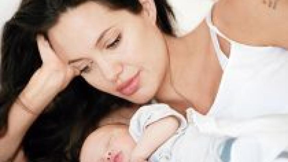 medicii i au interzis angelinei jolie sa mai faca un copil