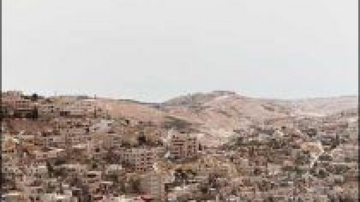 romani care urmau sa plece din gaza intorsi de la granita din cauza tirurilor de rachete