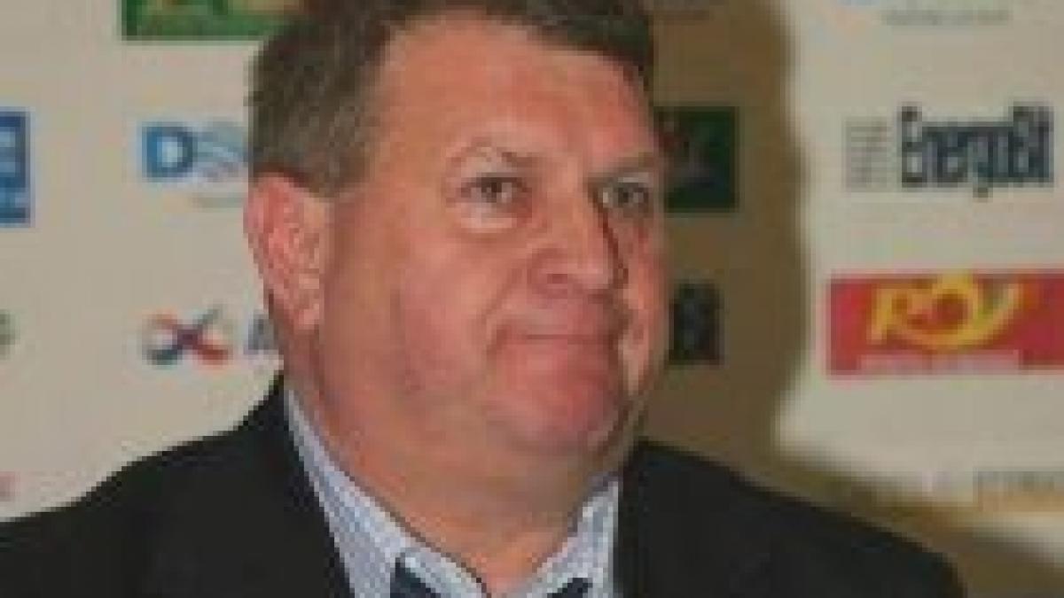 cfr cluj l a transferat pe dario flores si anunta un nou antrenor