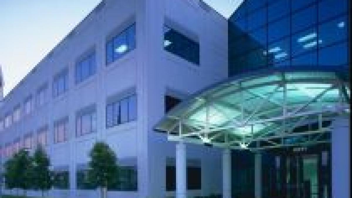 investitiile imobiliare se muta spre birouri si spatii comerciale domenii cu risc mai mic