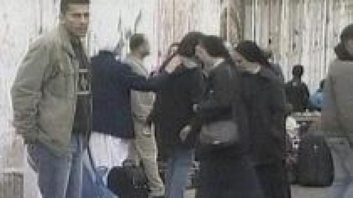 mae 20 de romani si 3 palestinieni au fost evacuati joi din fasia gaza urmeaza alti 40