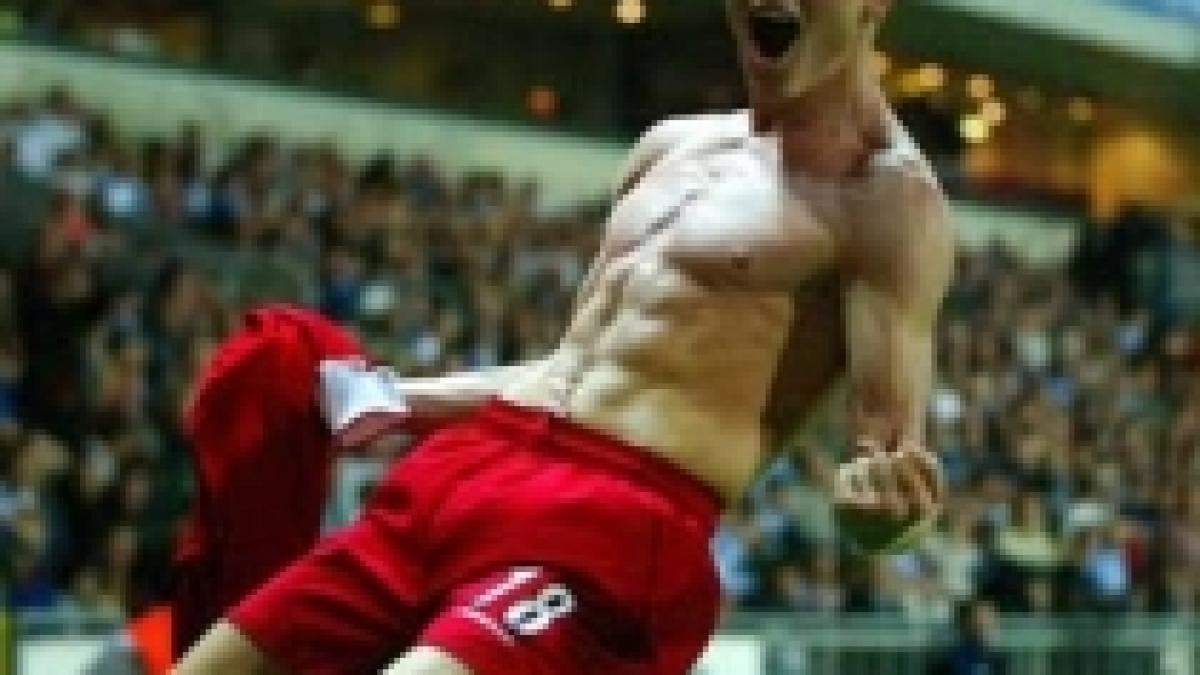 riise a dansat gol langa trofeul champions league video