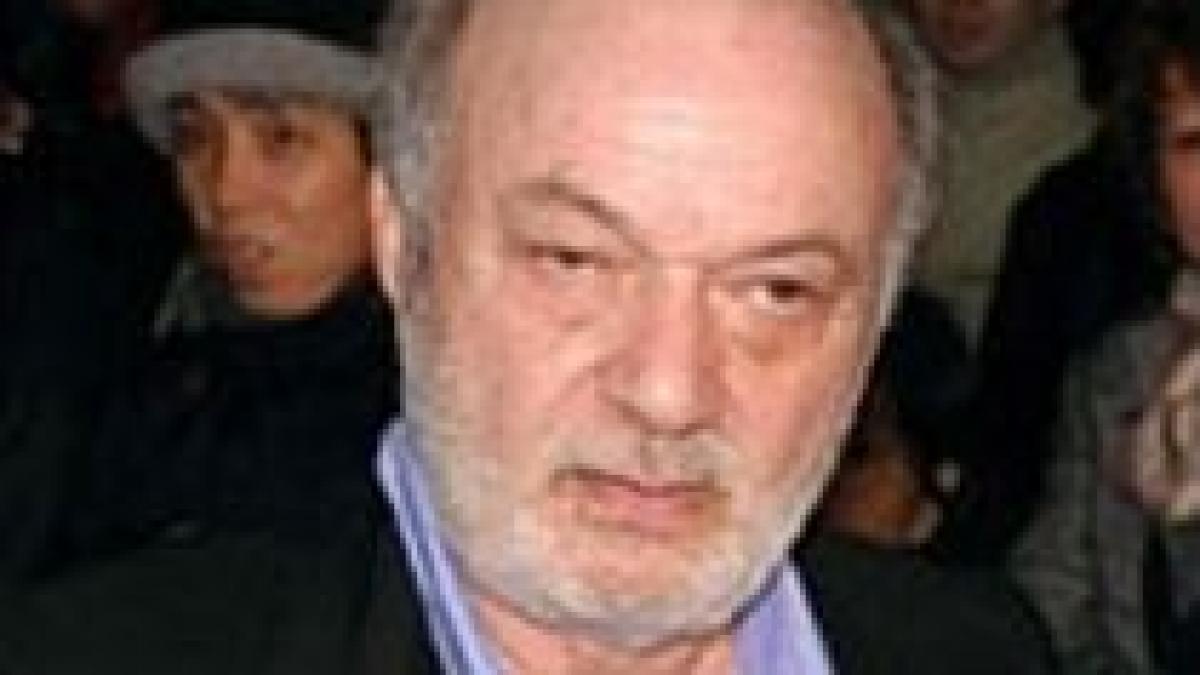 regizorul francez claude berri spitalizat in paris