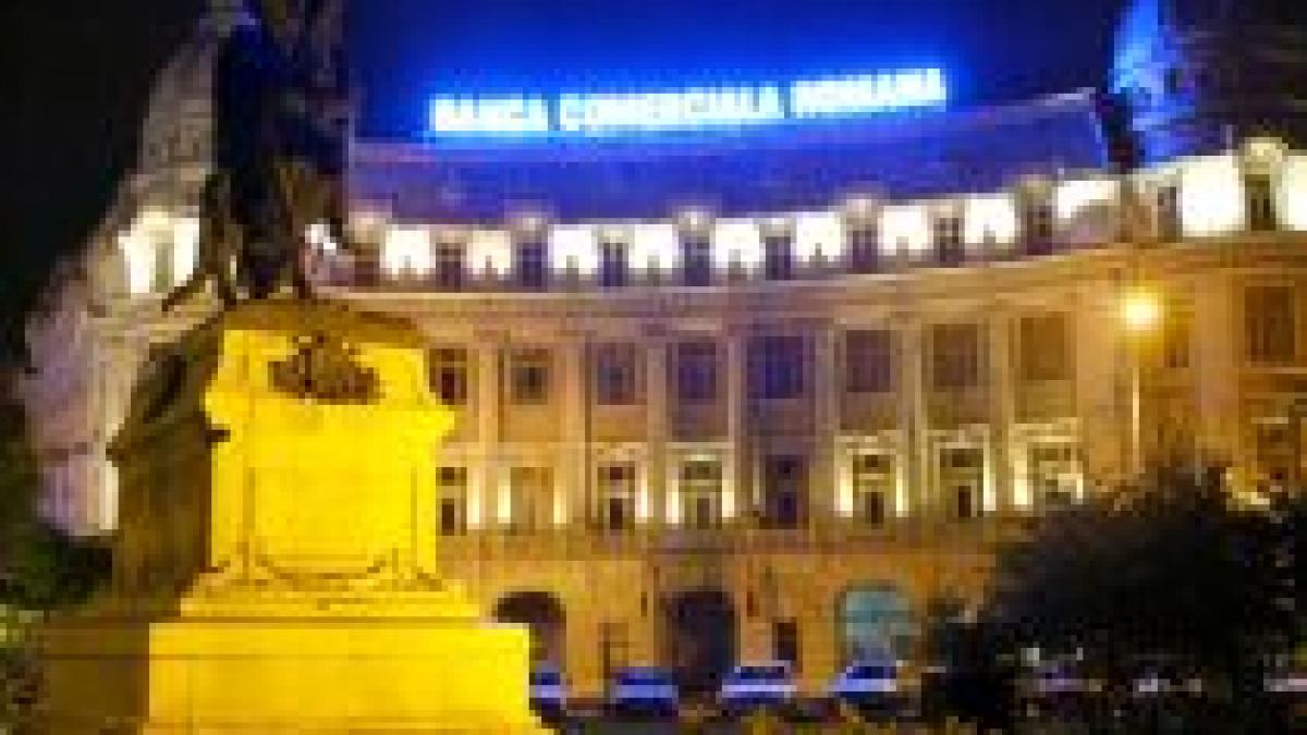 angajatii bcr intra de miercuri in greva generala