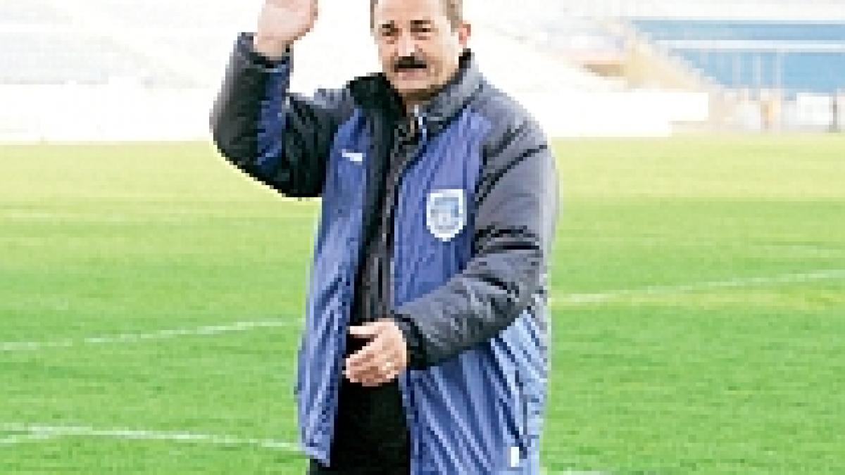 ionut popa si a dat demisia lasand poli iasi fara antrenor