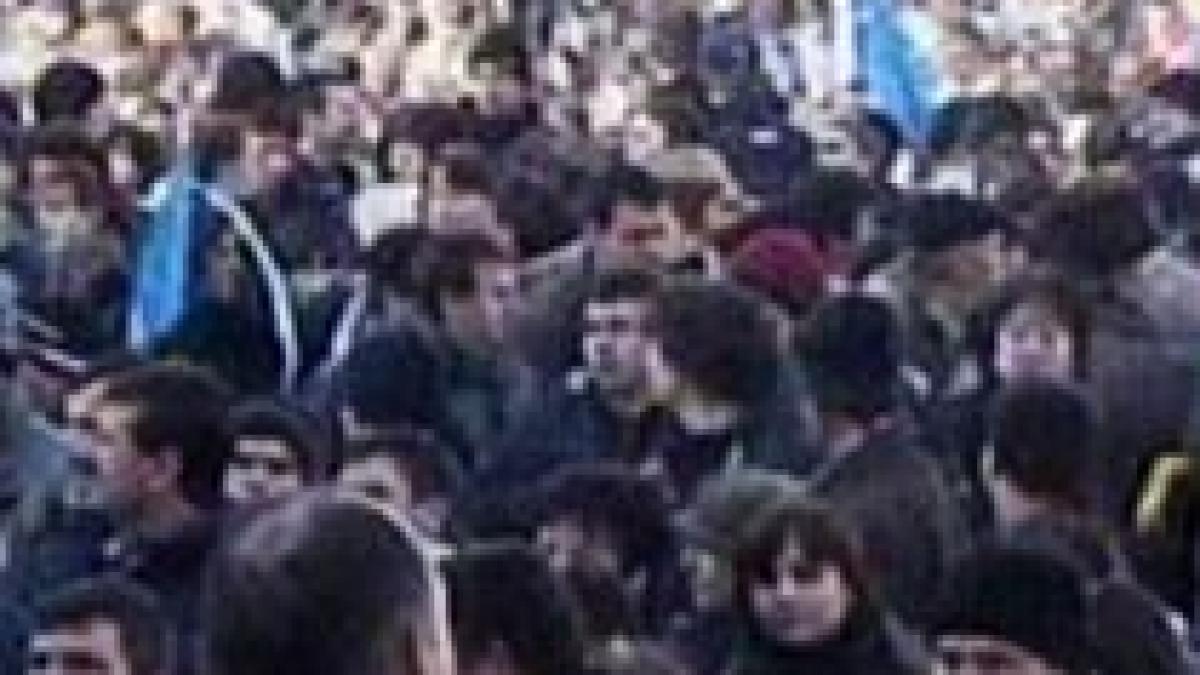 azi la mioveni maine in cotroceni angajatii dacia cer mentinerea taxei auto