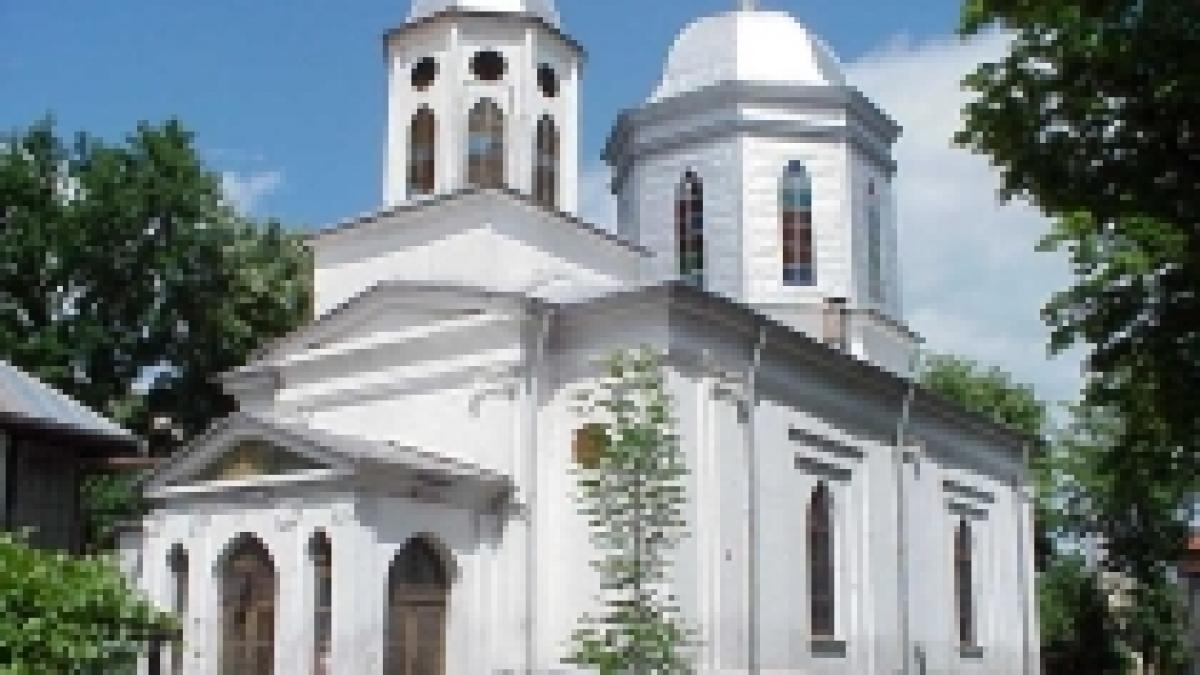 botosani o femeie a fost amendata pentru ca a injurat in biserica