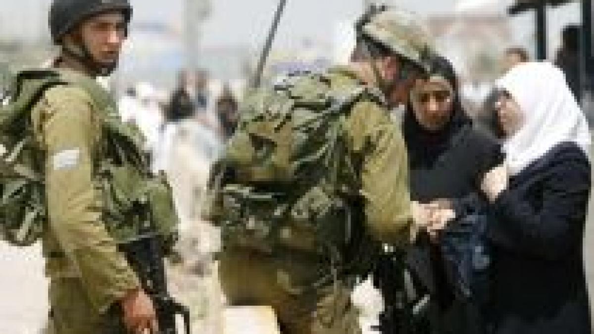 miscarea fatah un sinucigas cu bomba palestian a ucis si ranit 20 de soldati israelieni