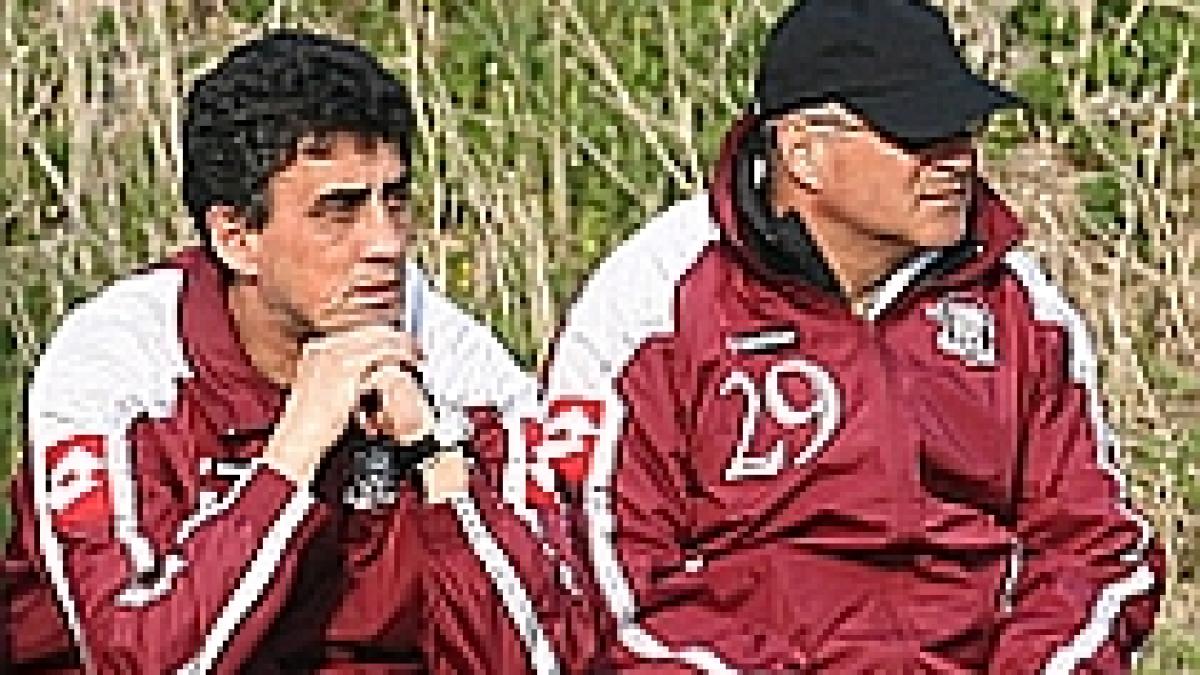 rapid are iar antrenori manea director tehnic si rada principal