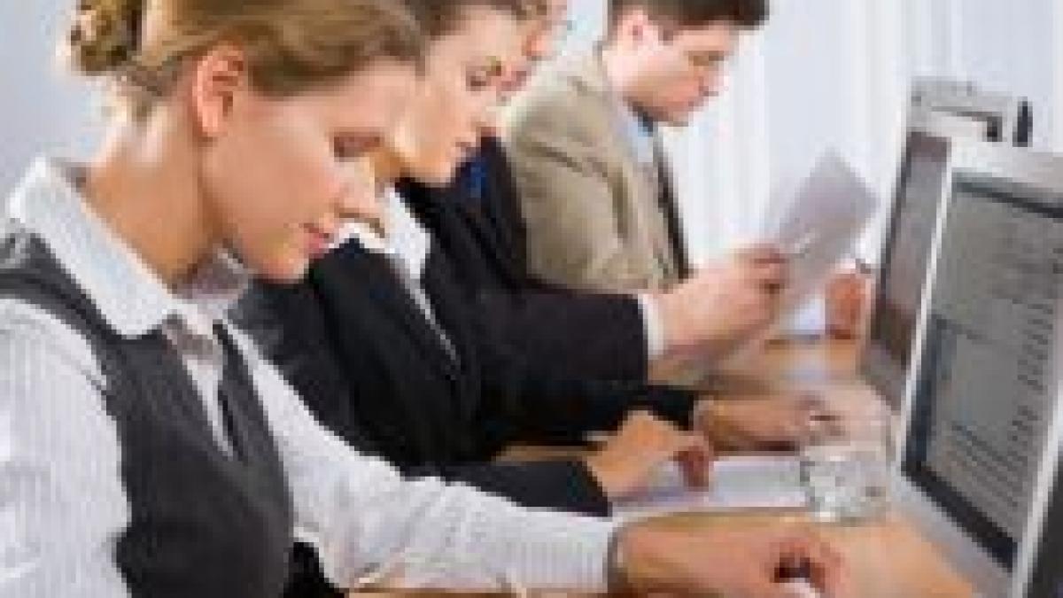 specialistii in resurse umane daca aveti un serviciu bun tineti cu dintii de el