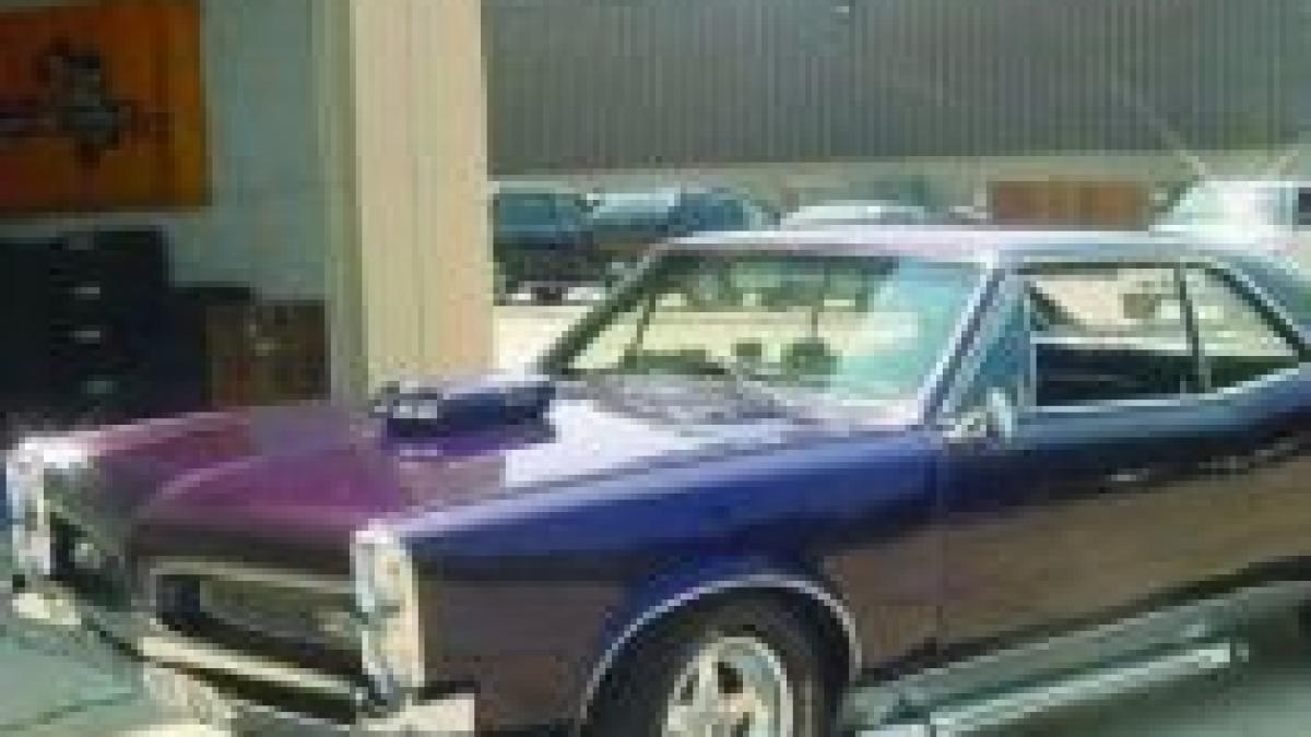 general motors scoate la licitatie 200 de masini de colectie pentru a strange bani foto