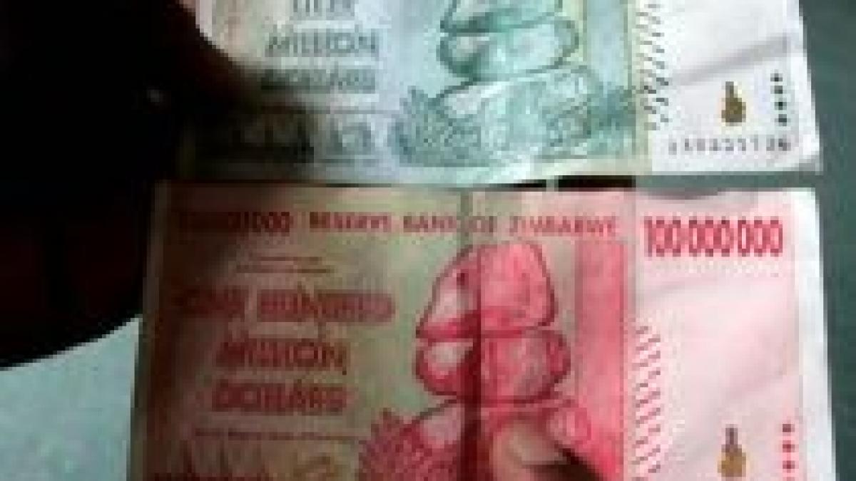 statul zimbabwe a emis bancnota de 100 de miliarde de dolari locali