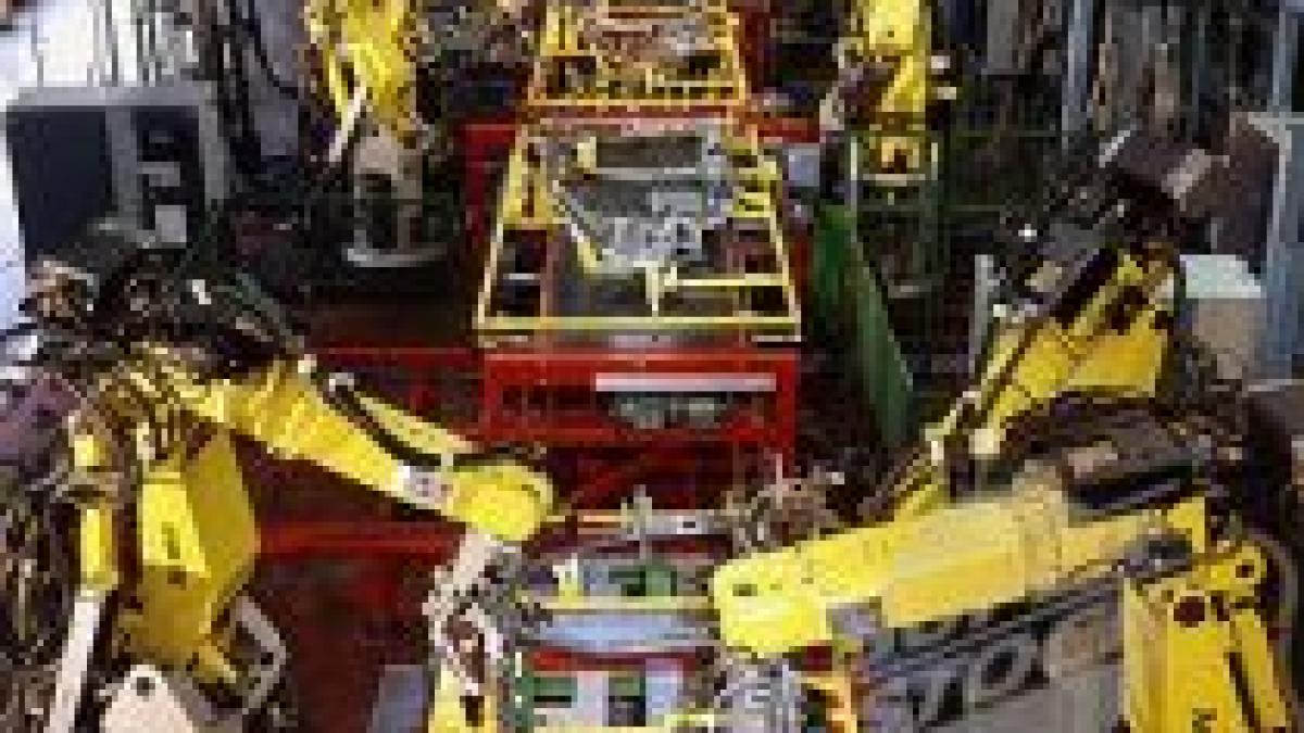 franta anunta un sprijin financiar de sase miliarde de euro pentru industria auto