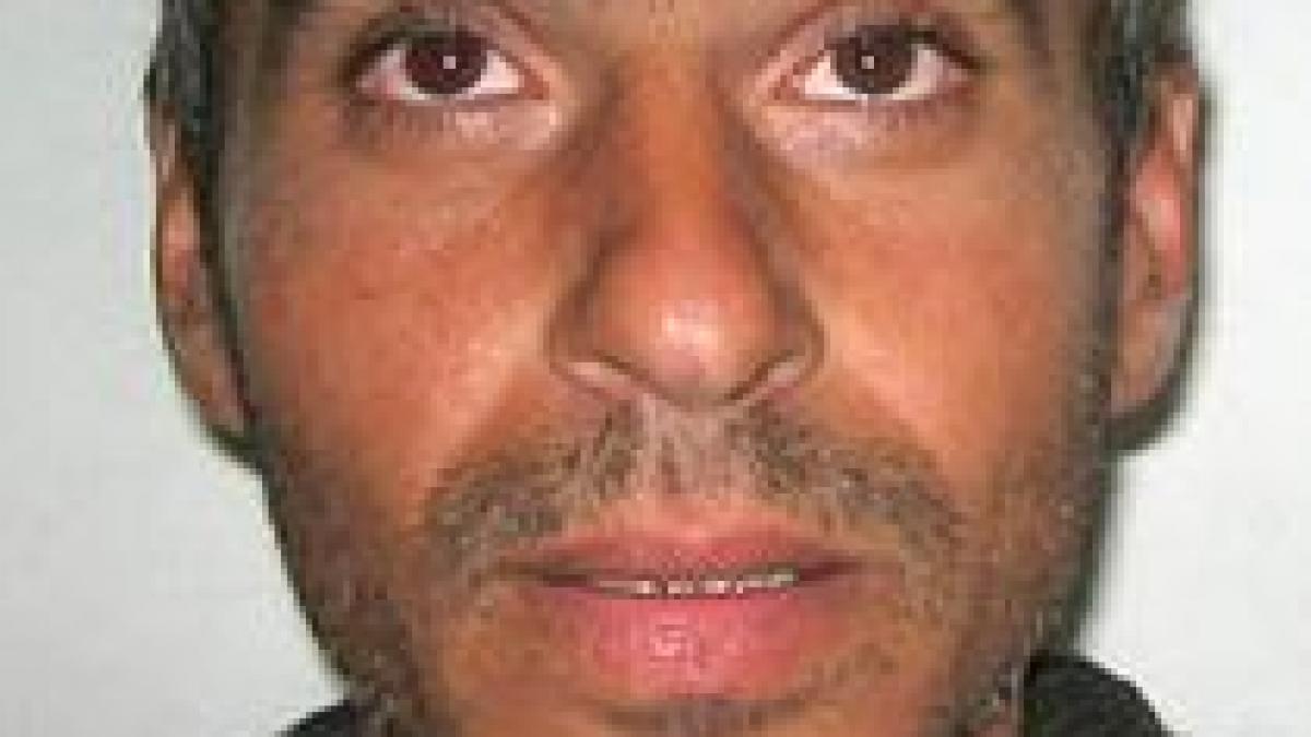 mailat din anglia un roman a violat o tanara pentru a invata engleza in inchisoare si a sta alaturi