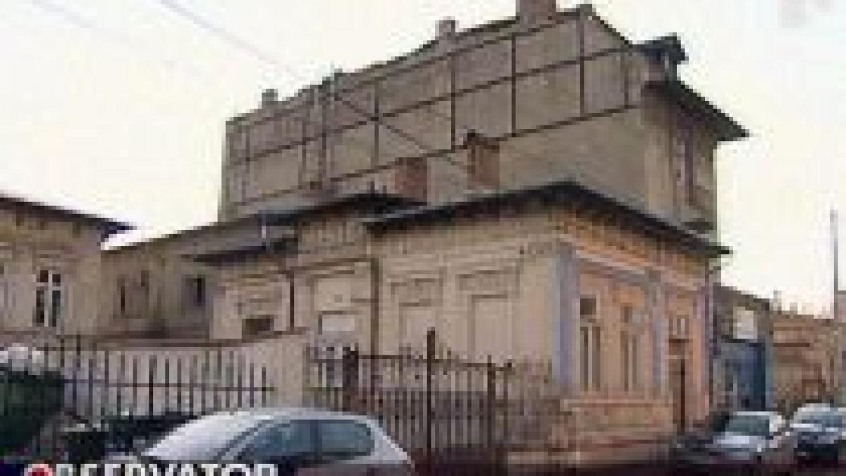 o firma greceasca vrea sa construiasca un bloc de 12 etaje intr o zona protejata istoric