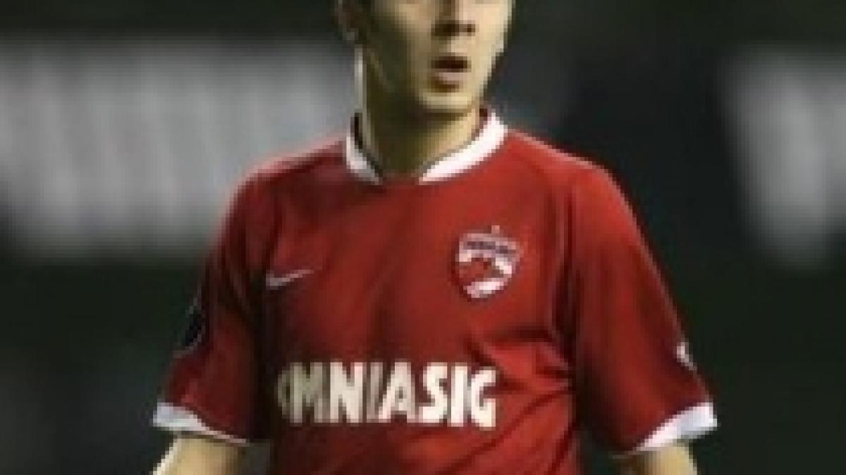 lui moti nu i place in italia si vrea sa fie iar caine