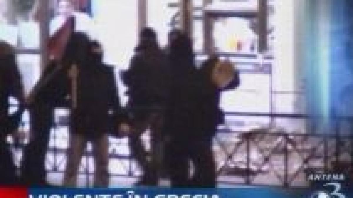 atena un nou protest al tinerilor transformat in lupte de strada