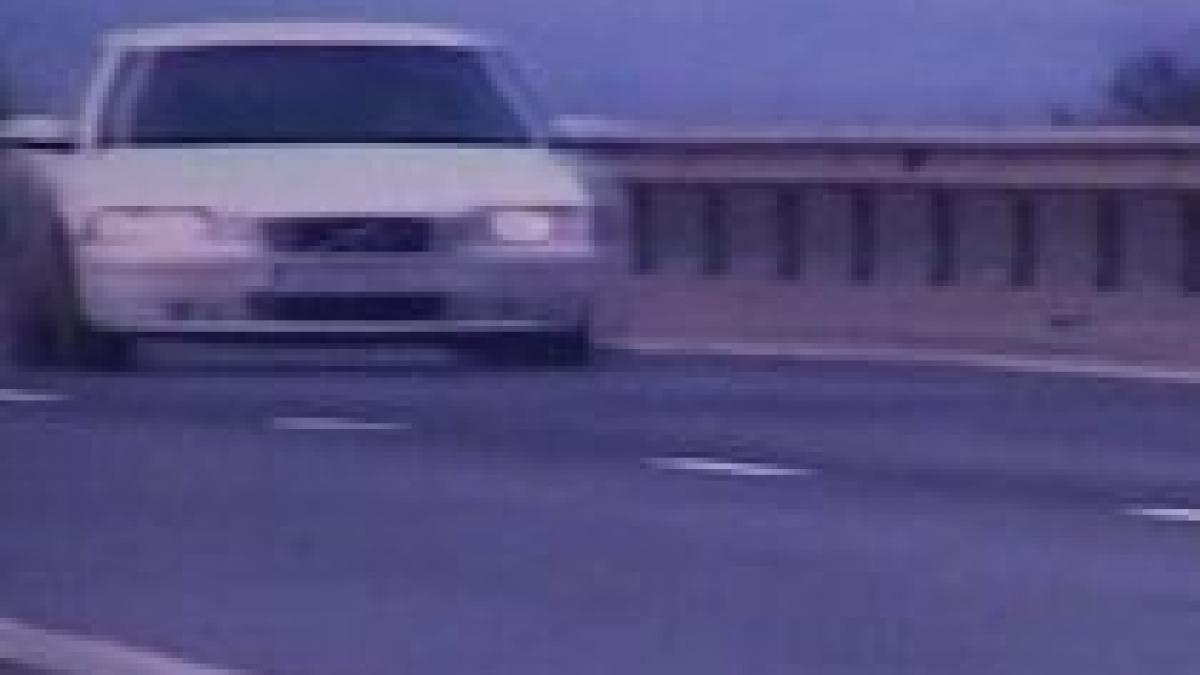 sofer din pitesti prins circuland cu 215 km h pe autostrada