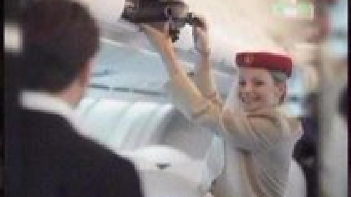 cluj o companie aeriana din emiratele arabe angajeaza stewarzi pe 2 500 euro