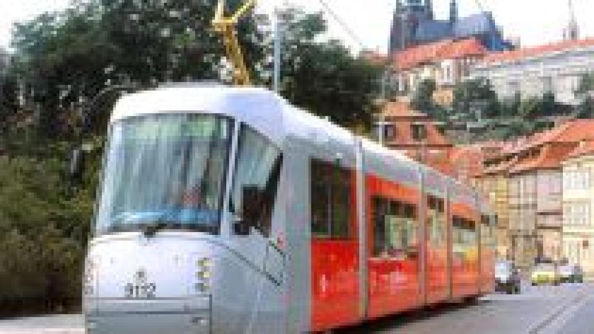 cu tramvaiul din praga pe stazile din bucuresti oprescu vrea sa cumpere tramvaie skoda