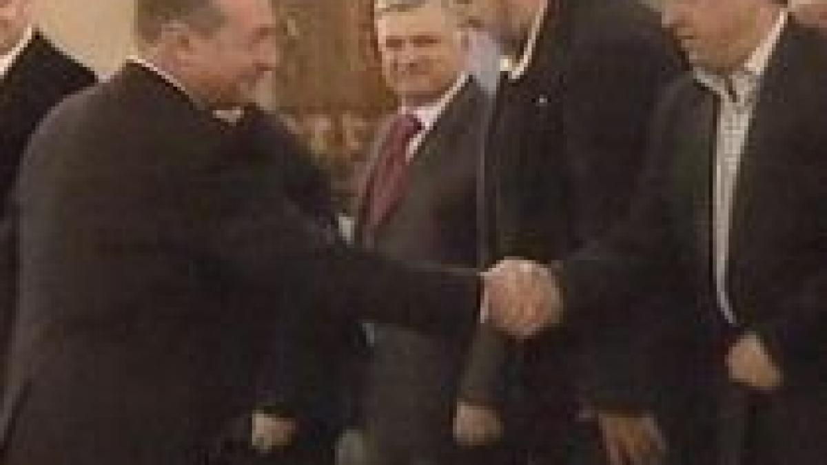 liderii sindicali basescu nu va face presiuni asupra guvernului pentru inghetarea salariilor